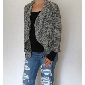 Janet chung‎ cardigan M